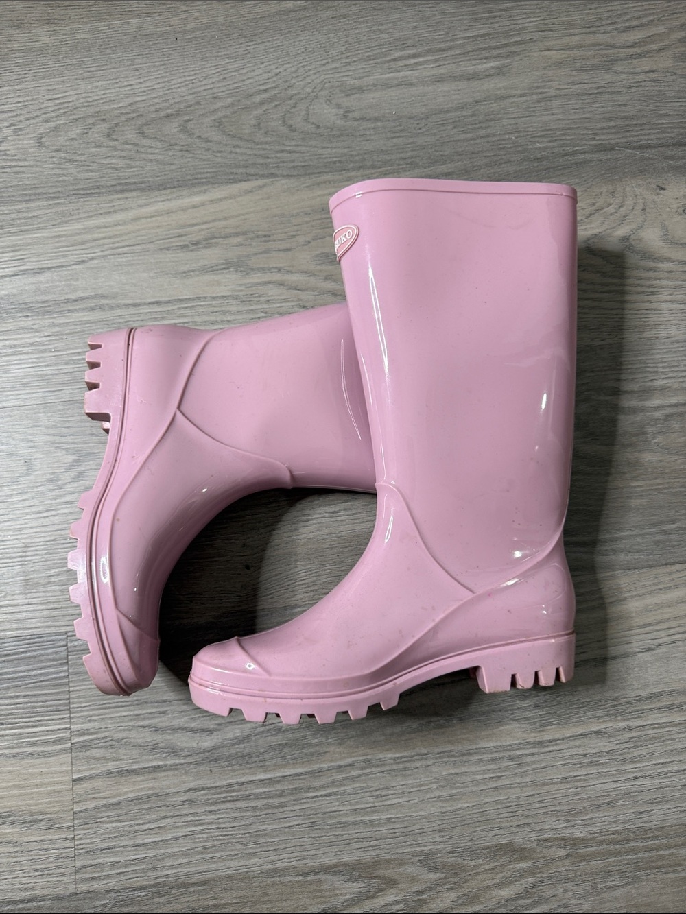 Women's Pink Waterproof Rain Boots - Classic Gloss Rubber Wellies